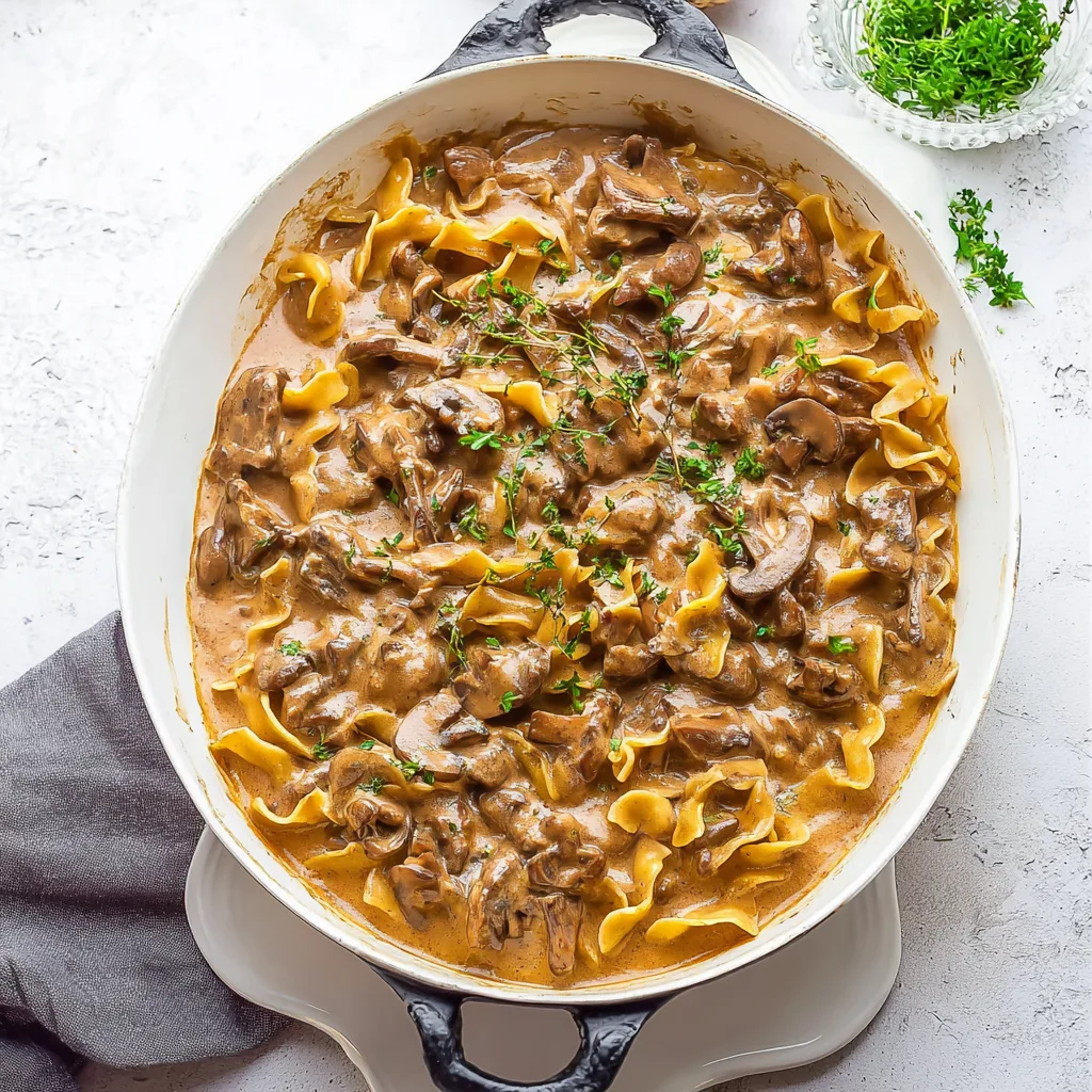 Easy Mushroom Stroganoff Vegetarian