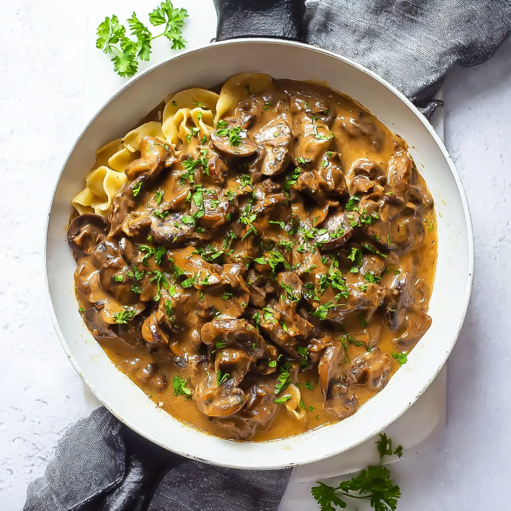 Easy Mushroom Stroganoff
